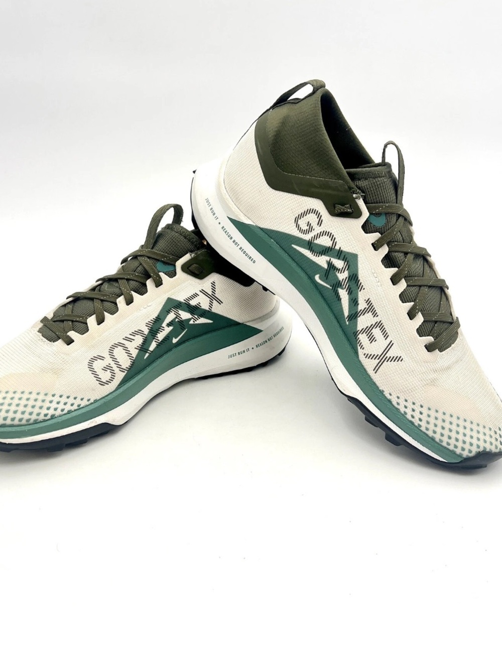 Nike Trail Shoes Men 10.5 Pegasus Trail 4 Gore-Tex Running Waterproof Bone Green